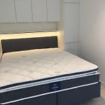 Studio 4 Pers Met Frontaal Zeezicht & Prive Zwembad Oostende
